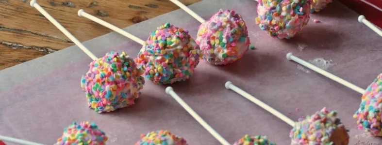 Easy Gluten Free Cake Pops. Moist and yummy w/ gfJules #1 ...