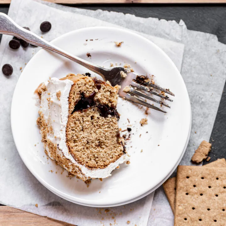 gluten free s'mores cake slice