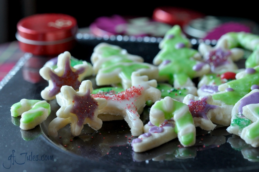 https://gfjules.com/wp-content/uploads/2014/10/sugar-cookies-christmas-watermark-1024x680.jpg