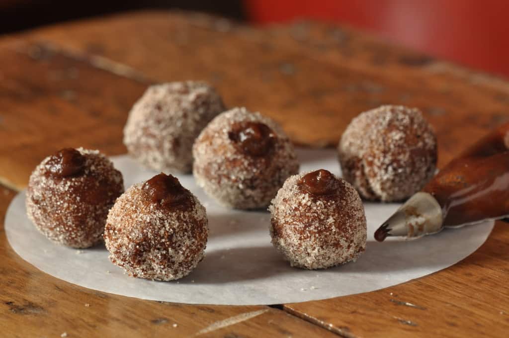 apple-butter-doughnut-holes-CU