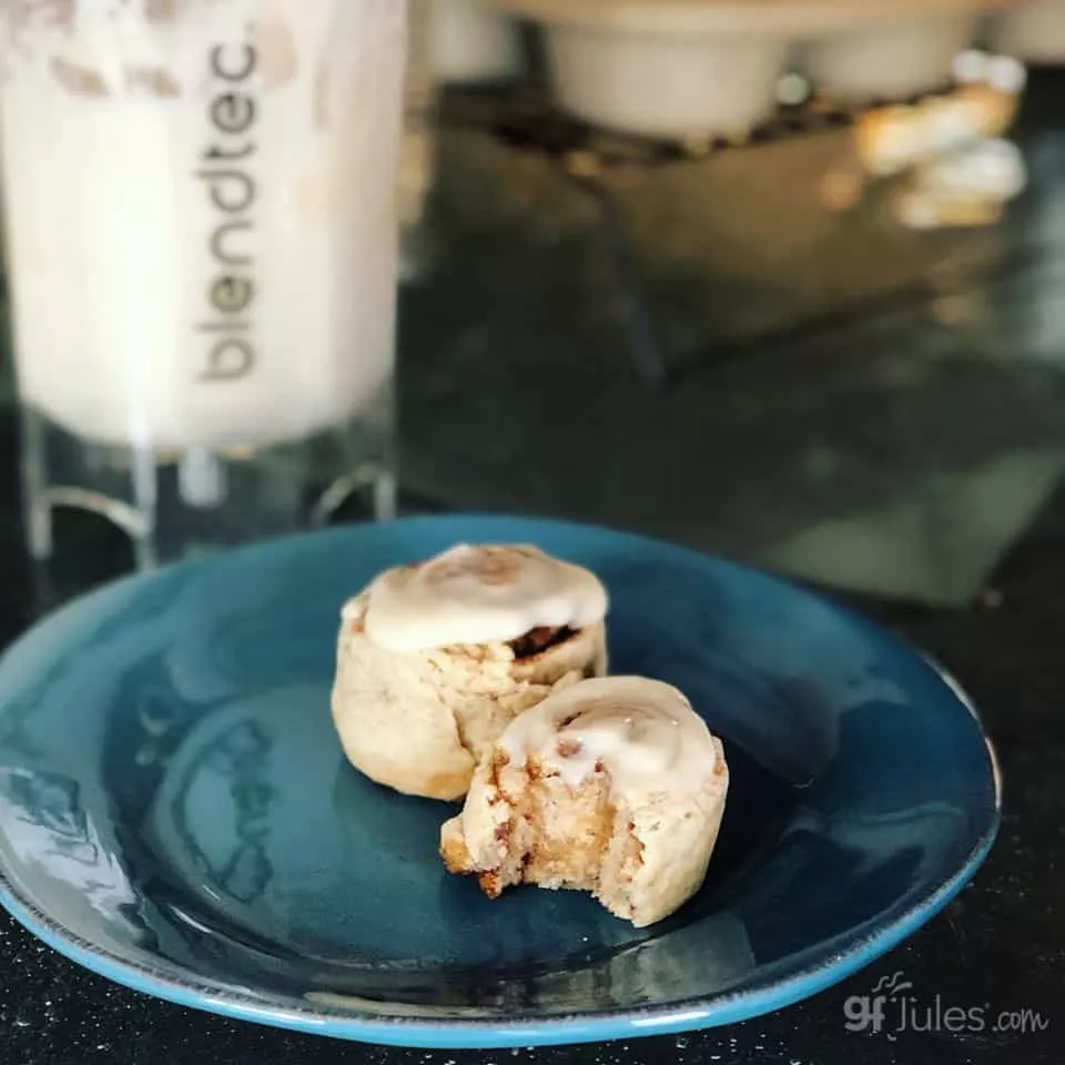 cinnamon roll icing blendtec