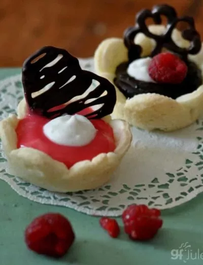gluten free cookie cups with mousse