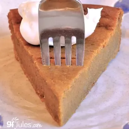 gluten free crustless pumpkin pie with fork