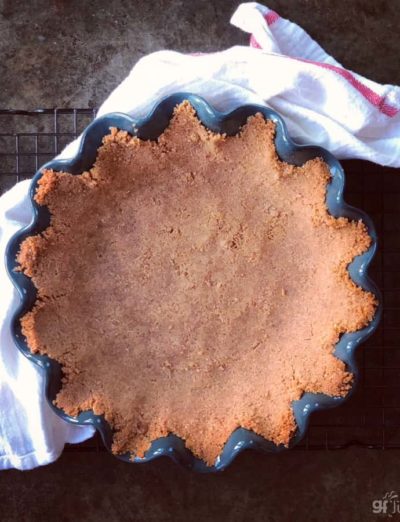 gluten free graham cracker pie crust baked