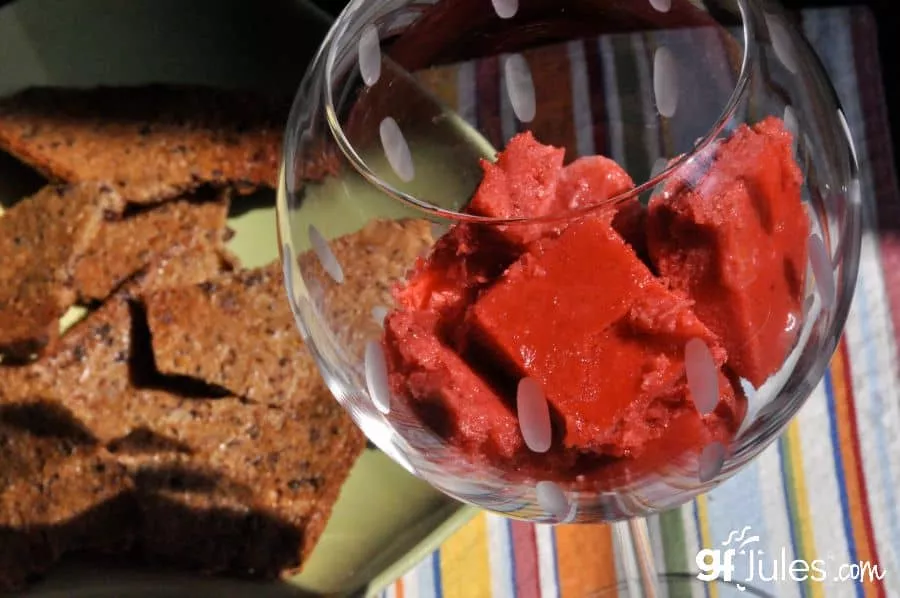 strawberry soup frozen cubes