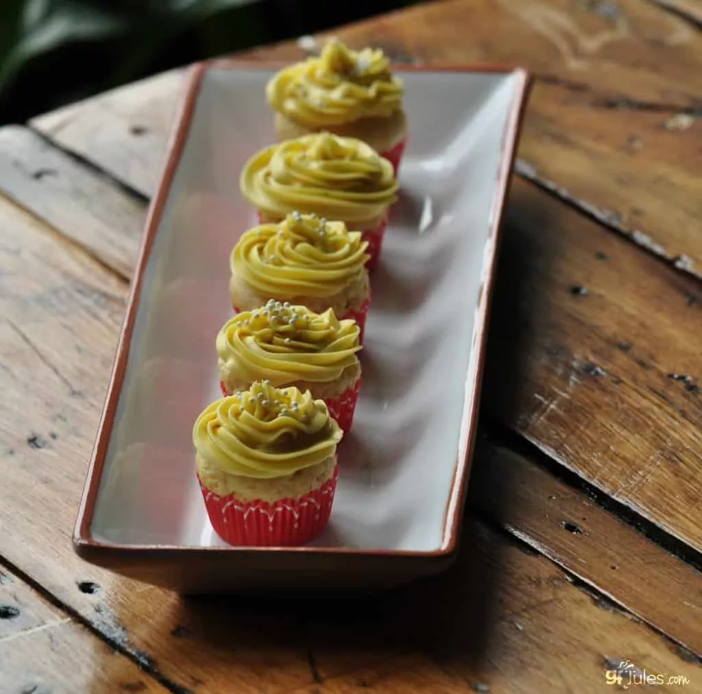 white birthday cupcakes