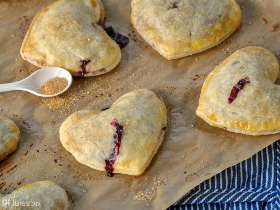 gluten free mini heart pies with sugar