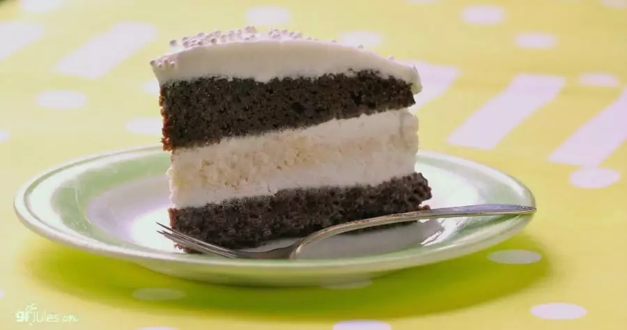 Gluten-Free Ice Cream Cake (EASY!) - Meaningful Eats