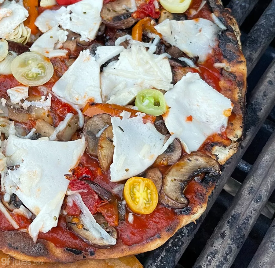 grilled gluten free pizza CU | gfJules