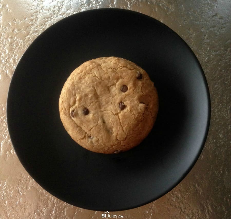 jumbo gluten free cookie