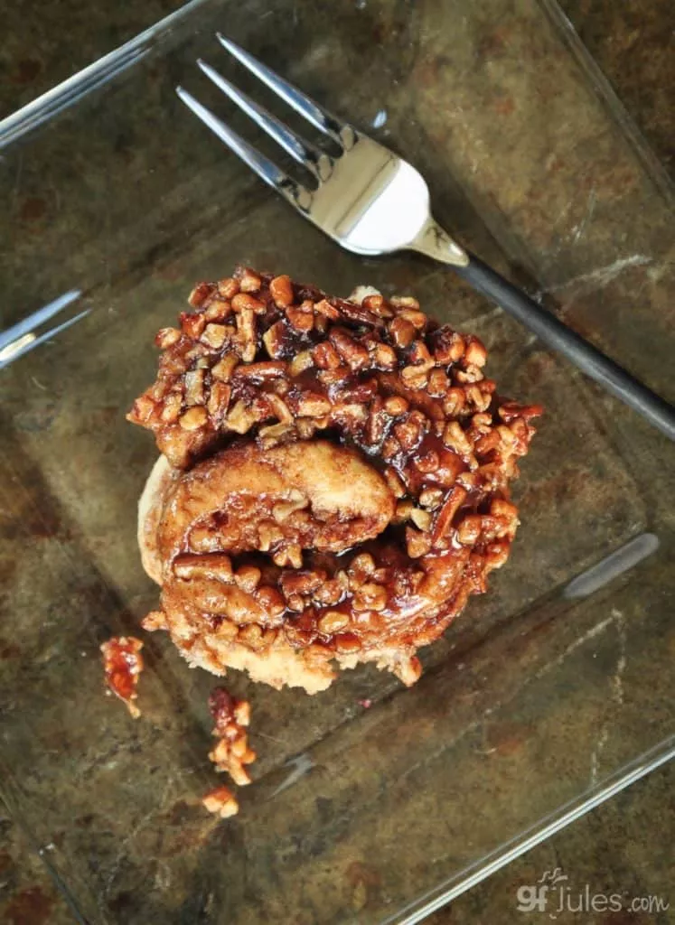 gltuen free cinnamon sticky bun with fork