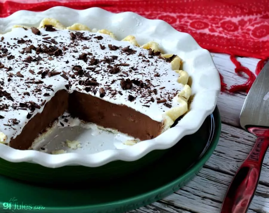 gluten free chocolate cream pie with pie lift - gfJules