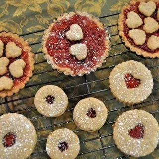 Gluten Free Linzertorte (Linzer Tarts) Cookies