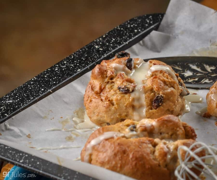 Gluten Free Hot Cross Bun CU