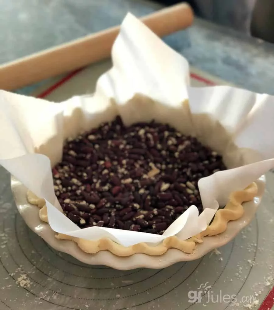 blind baking gluten free pie crust with beans