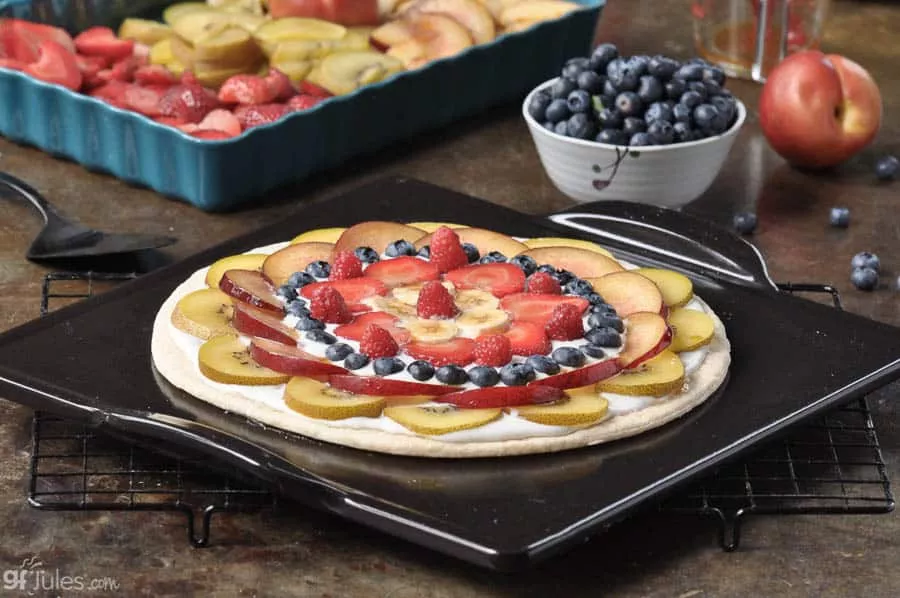 gluten free fruit pizza on tray2