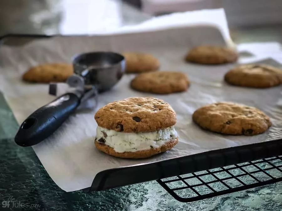 gluten free chocolate chip cookie ice cream sandwiches gfJules