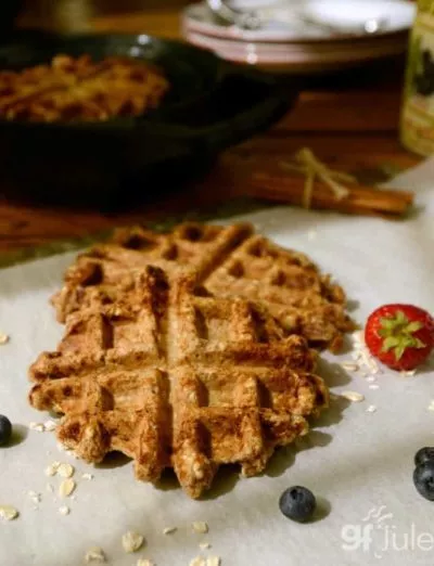 gluten-free-overnight-oats-waffles-and-blueberries - 3