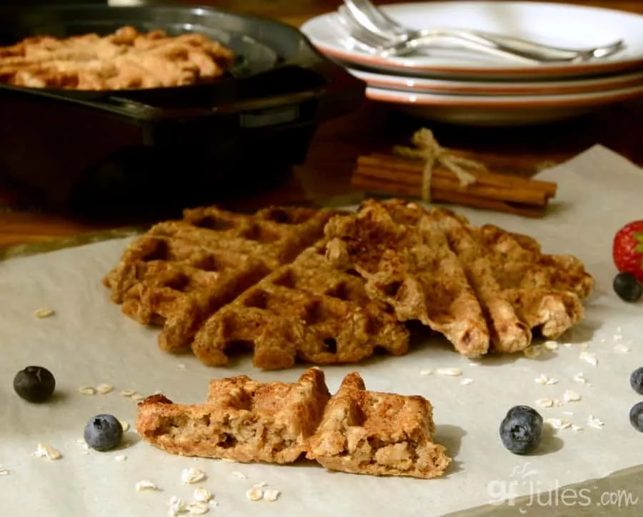 gluten-free-overnight-oats-waffles-broken