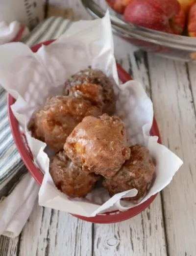 gluten-free-basket-of-apple-fritters