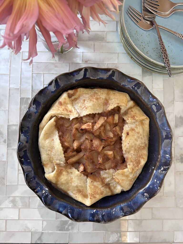 Rustic apple pie V OH