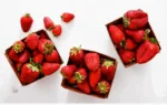 3 pints strawberries