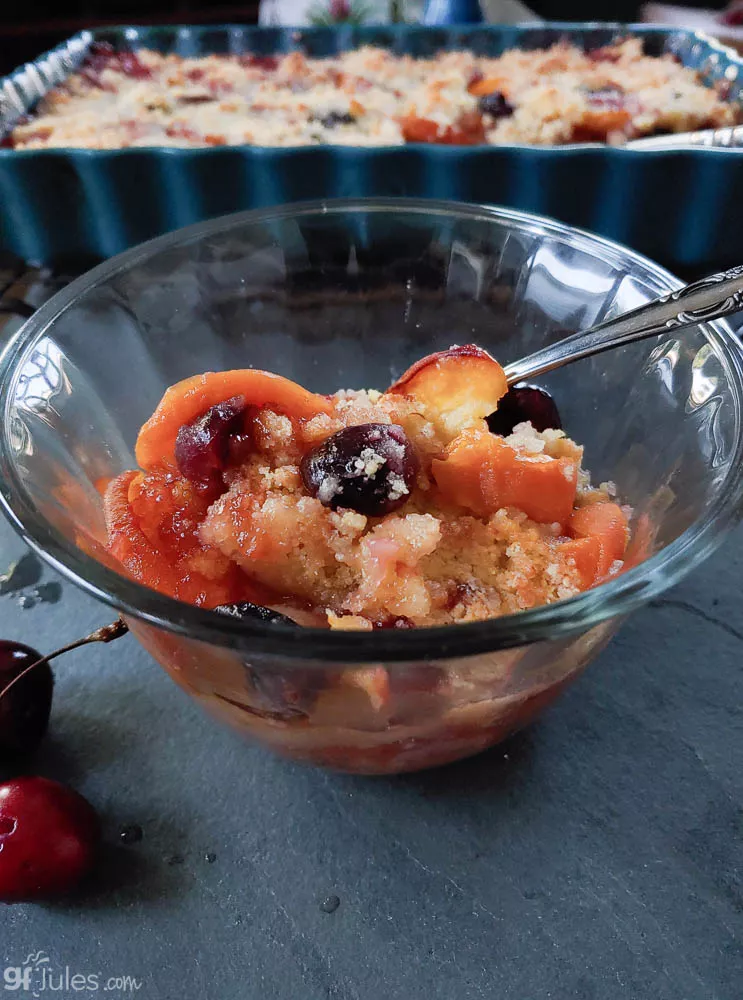 gluten free peach cherry cobbler bowl CU |gfJules