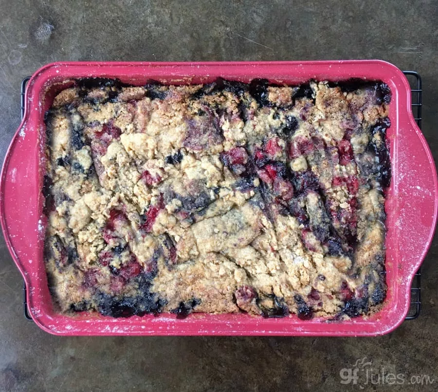 easiest gluten free cobbler dessert in pan