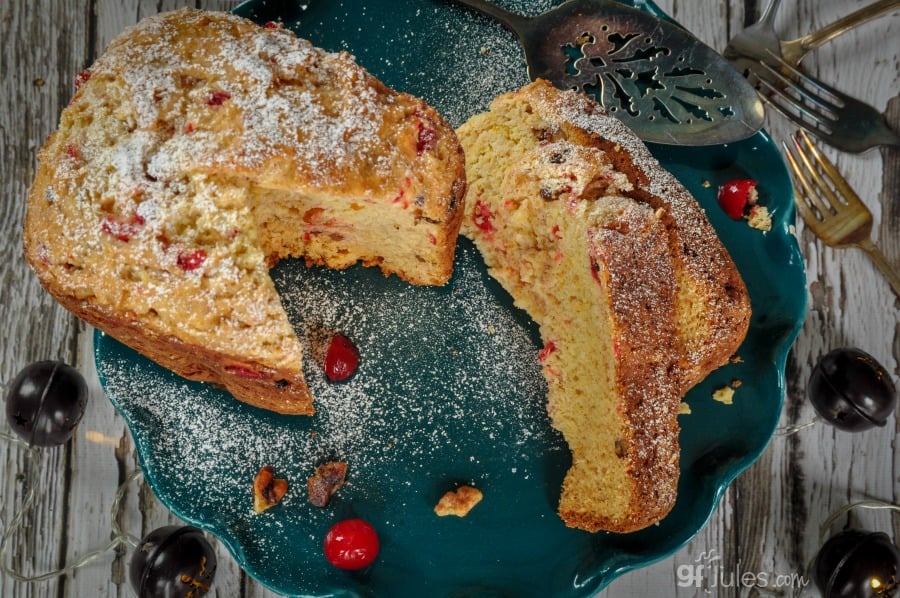 Gluten free panettone with slices