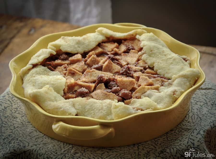 rustic gluten free apple pie