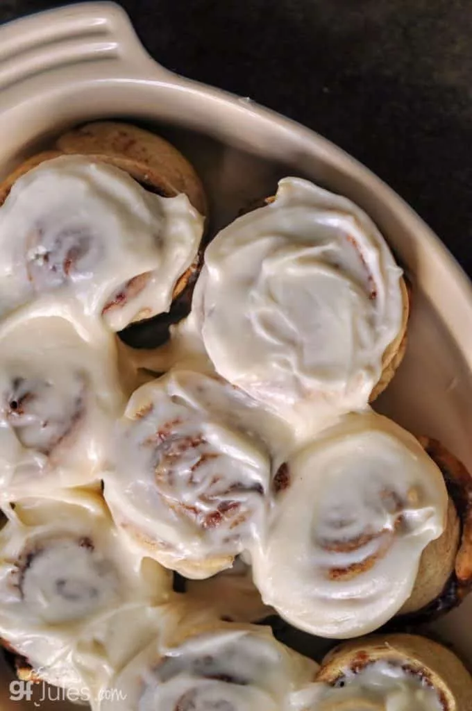 gluten free cinnamon buns in pan 2