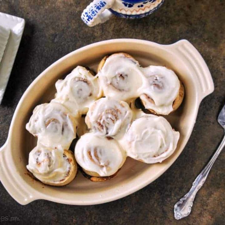 gluten free cinnamon buns with without yeast in pan with server