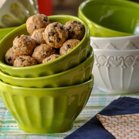 gluten free protein balls in bowls with napkin
