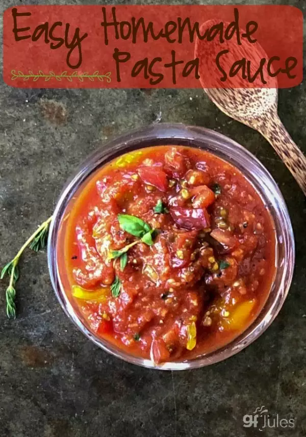 Easy Homemade Pasta Sauce for everything from gluten free lasagne to spaghetti and meatballs | gfJules