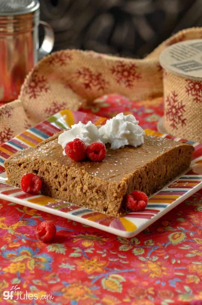 gluten free gingerbread with powdered sugar