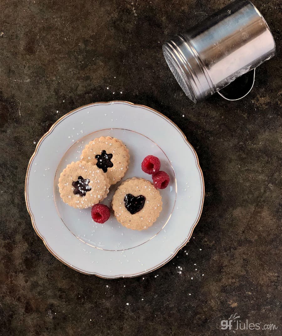 gluten free chocolate linzer with powdered sugar