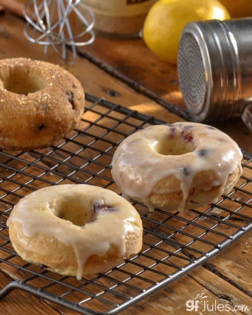 BABYCAKES DONUT MAKER RECIPE -- easy, mini baked donuts