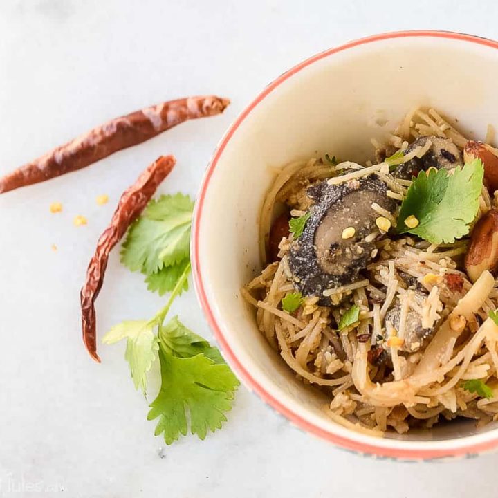 Homemade Gluten Free Pad Thai - makes delicious dinner easy!