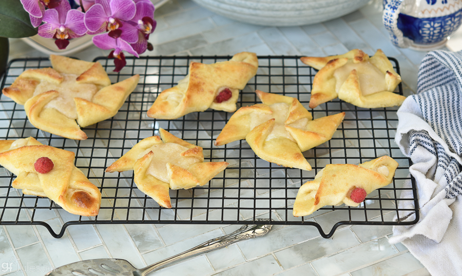 Easy Cream Cheese Puff Pastry Danish Recipe - The Baking ChocolaTess