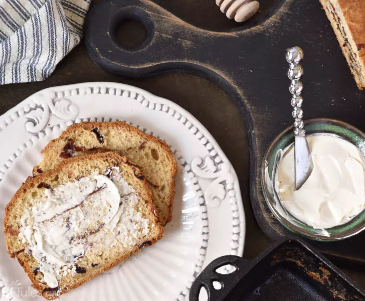 Baking Gluten Free Bread in a Breadmaker - how-to with gfJules