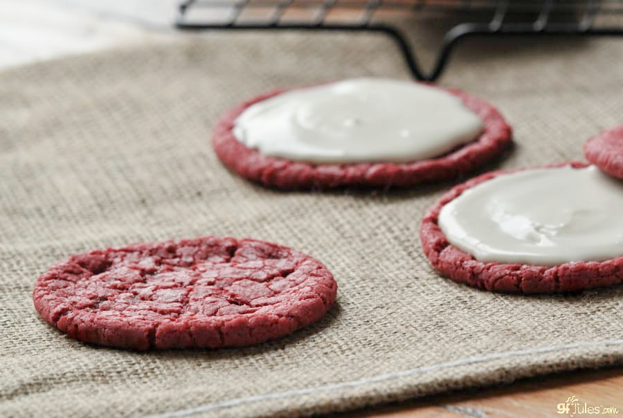 gluten free red velvet ice cream sandwiches round