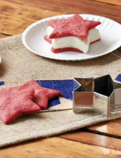 gluten free red velvet ice cream sandwiches