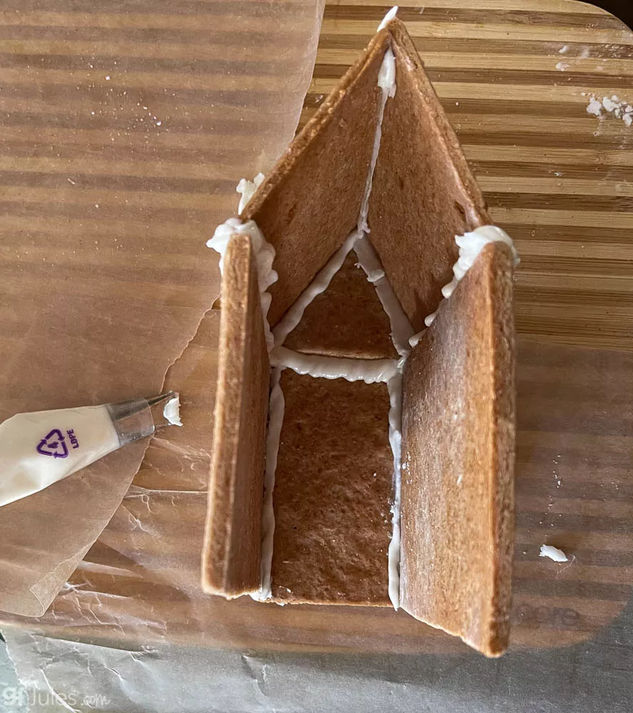 gluten free graham cracker house building | gfJules