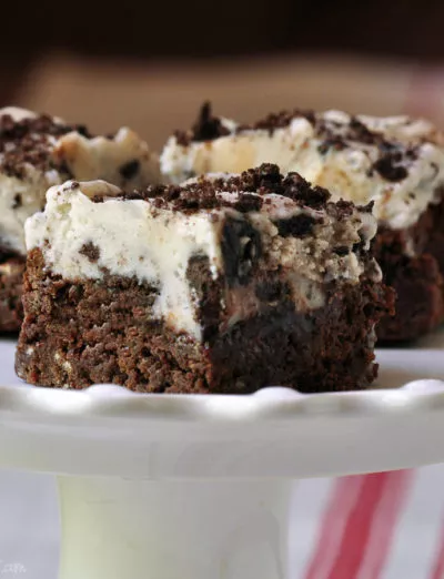 gluten free brownie sundae bars sq | gfJules