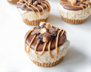 gluten free frozen peanut butter pie cups V | gfJules