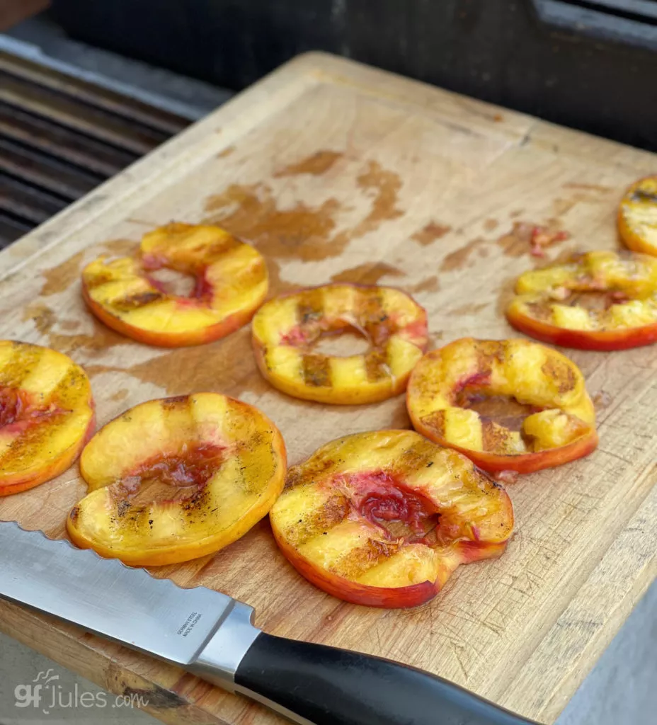 grilled peaches sliced