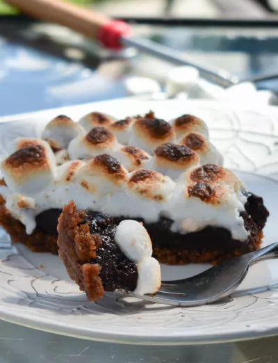 gluten free smores pie bite sq_