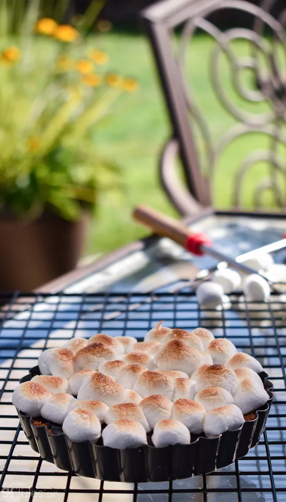 gluten free smores pie tart V | gfJules