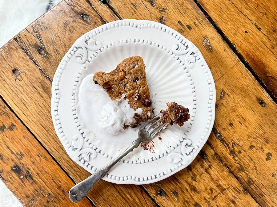 gluten free skillet cookie slice CU with ice cream 5 | gfJules