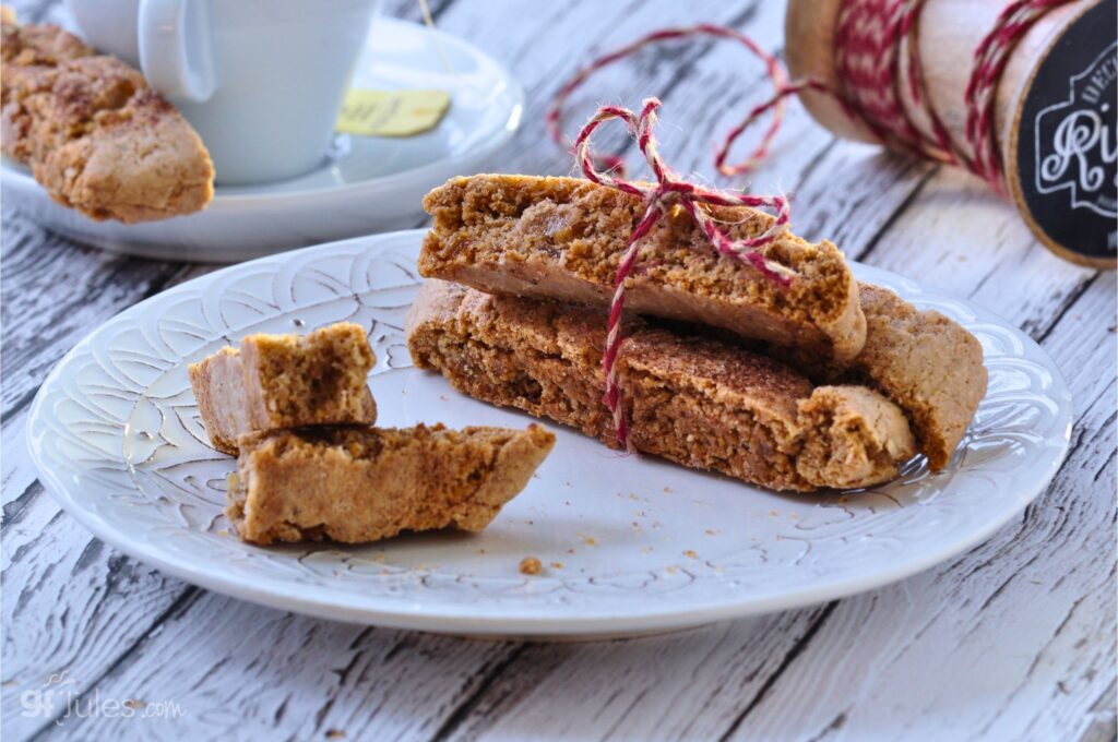 gluten free gingerbread biscotti with bow